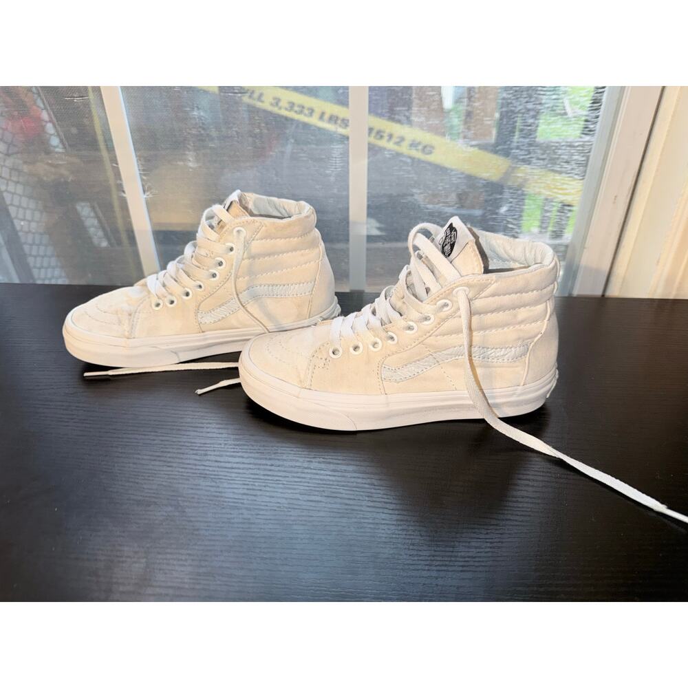 Vans Sk8-Hi White High Top Sneakers Canvas Lace-Up Size 3.5 Youth / Women’s 5